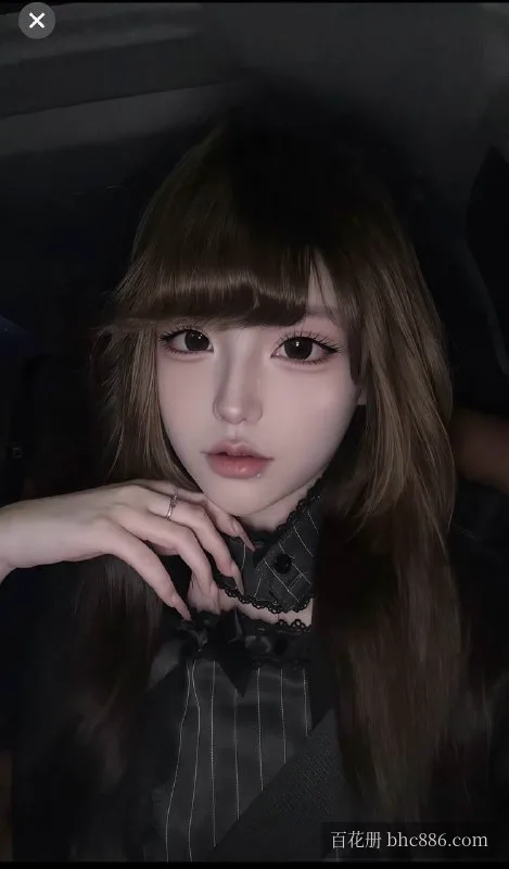 女友感十足 蛮蛮