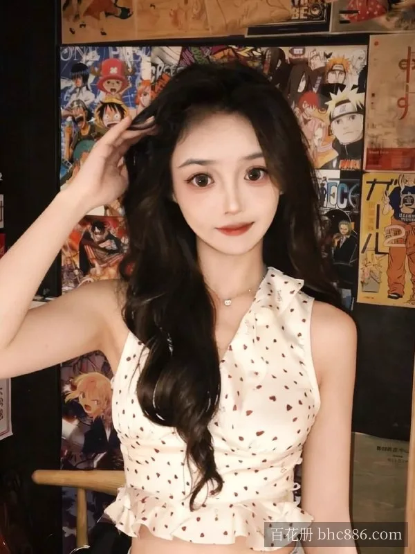 龙华小龙女
