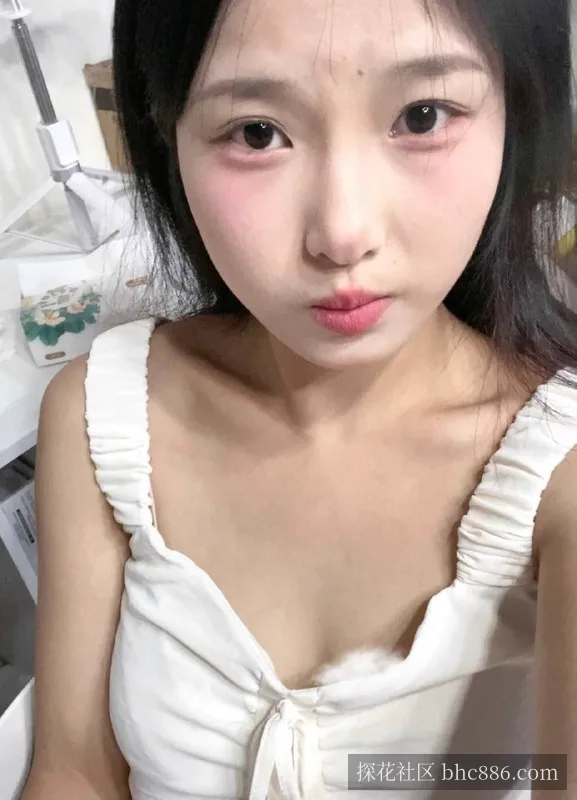 妍妍