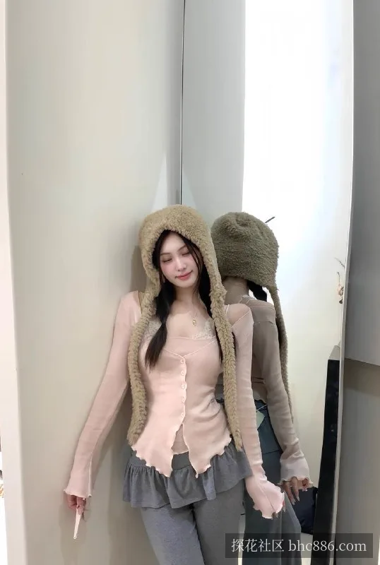 小Y