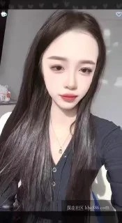 柒柒