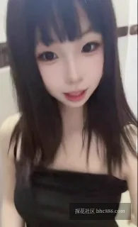 莉莉