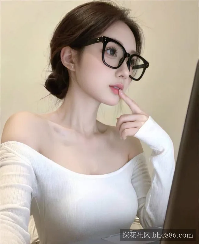 由美