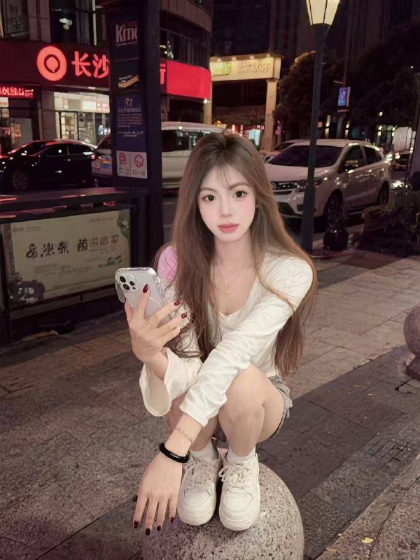 晓彤